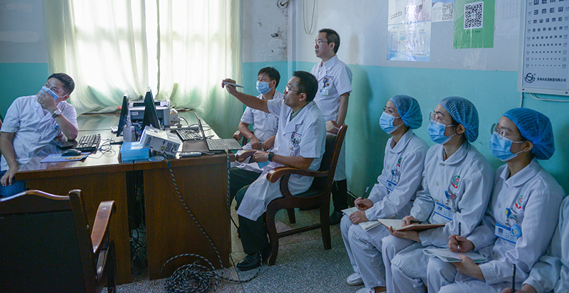 义诊017.jpg 义诊017.jpg