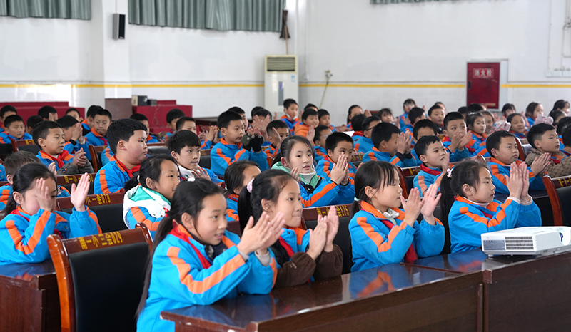 XFN07300.jpg XFN07300.jpg