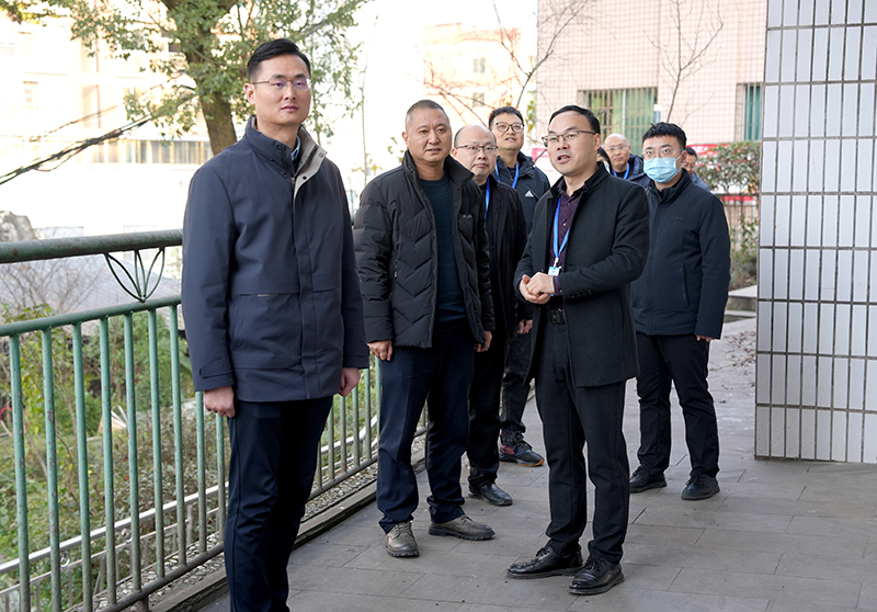 XFN07622.jpg XFN07622.jpg