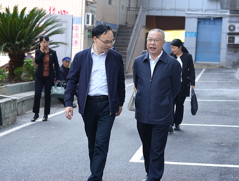 XFN01582.jpg XFN01582.jpg