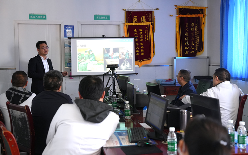 XFN01625.jpg XFN01625.jpg